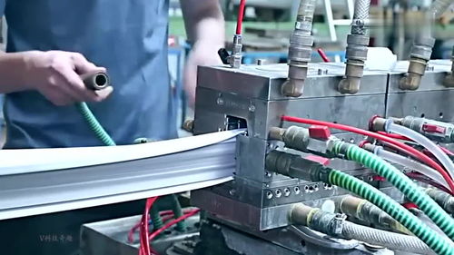 令人腦洞大開的工廠機(jī)械化制造過程 這樣的場景你見過嗎